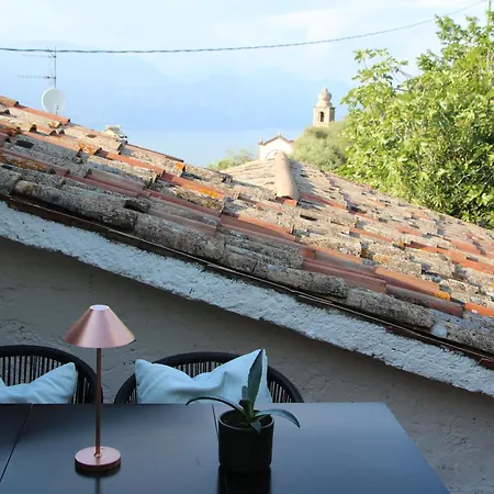 Loggia Anna - Feriehus Torri Del Benaco