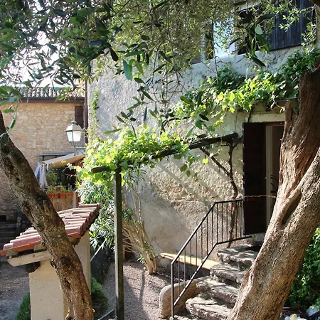 Loggia Anna - Holiday home Torri Del Benaco