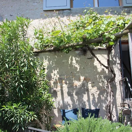 Loggia Anna - *